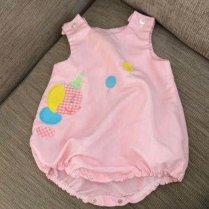 Vintage pink birthday bubble